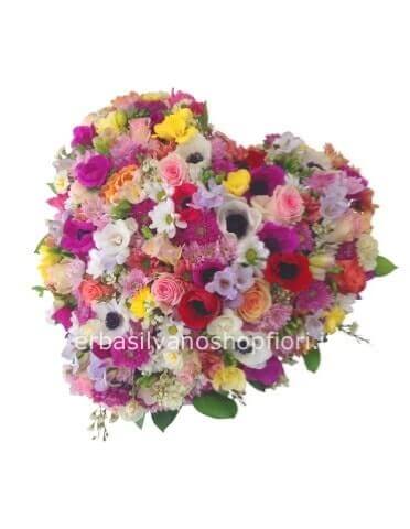Cuore di fiori assortiti piccoli