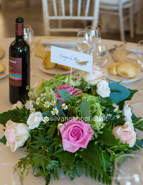 Centrotavola di fiori misti diametro 30/35 cm