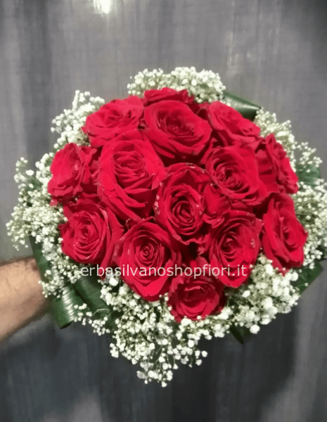 Bouquet 12 rose rosse compatto + cornice velo da sposa